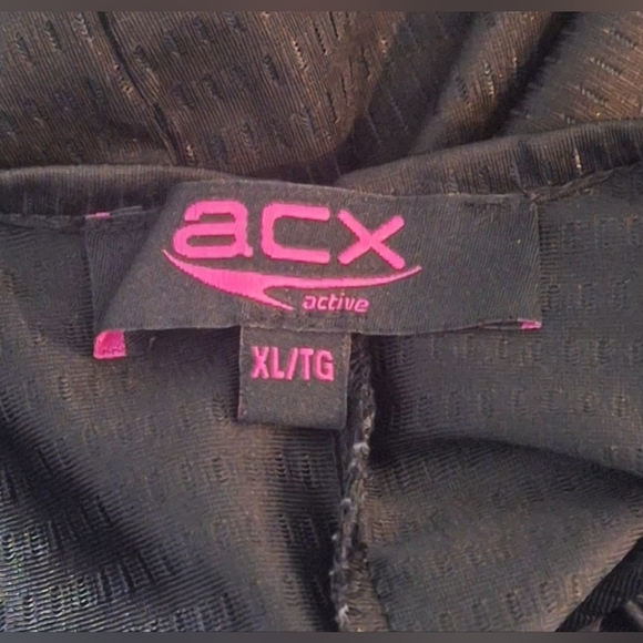 XL Black Sleeveless Women's Top - Picture 3 of 6